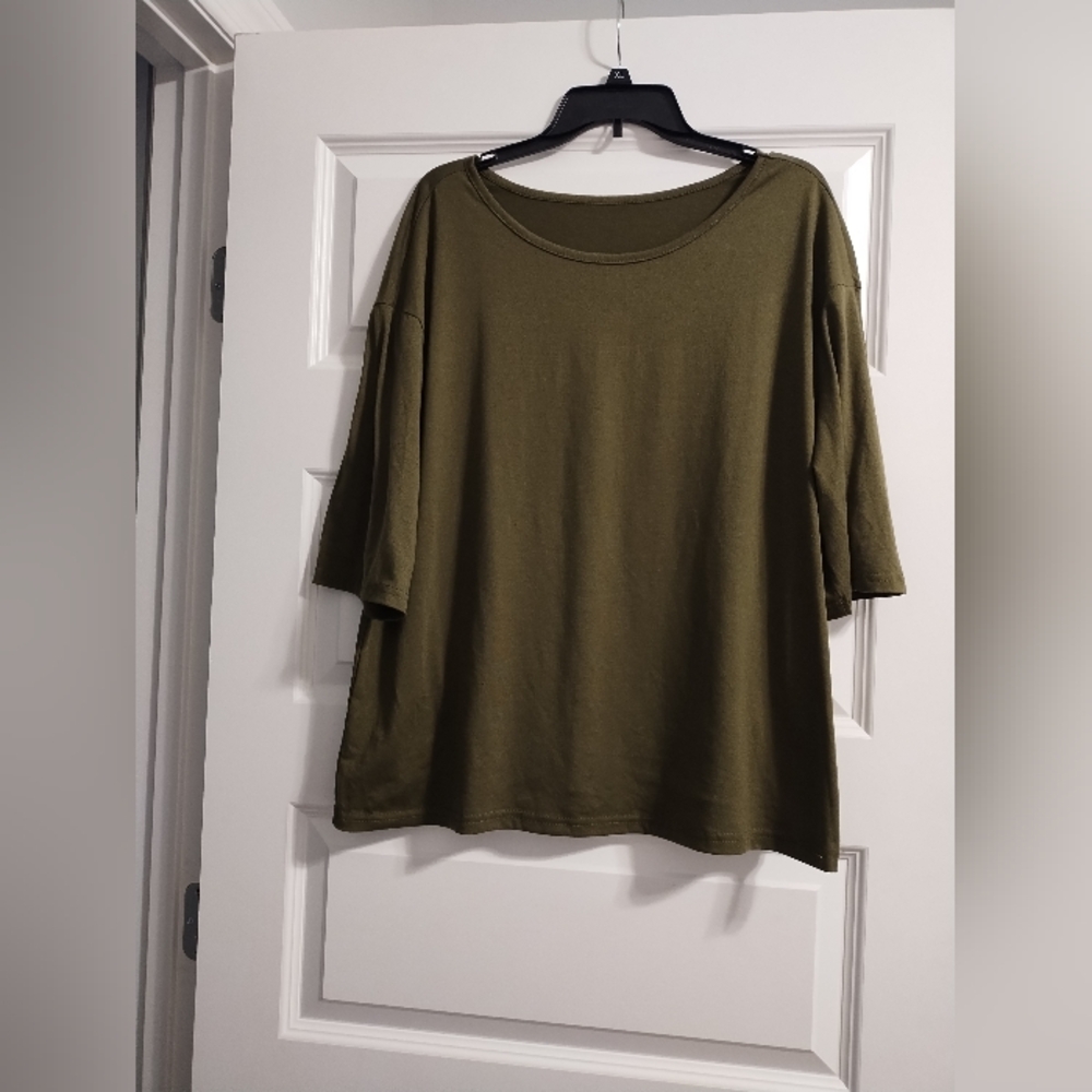 SHEIN Olive Short Sleeve Top